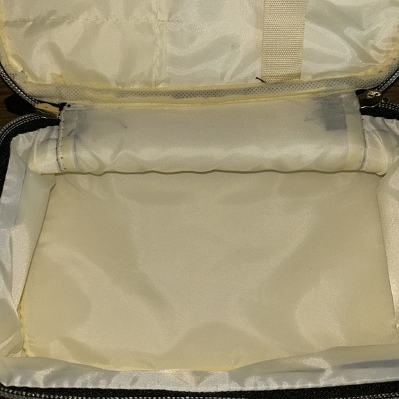 TATADU MAKEUP BAG - Picture 4 of 4